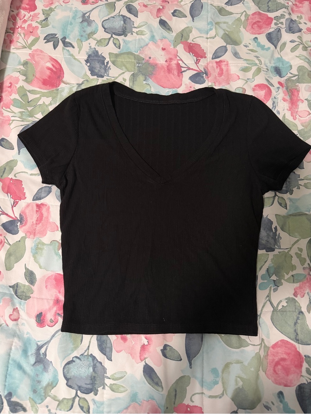 Black V-Neck Crop Top